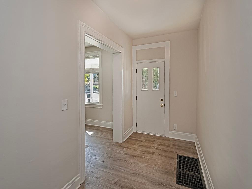 527 Marie Avenue Pittsburgh, PA 15202 - Photo 2 of 29