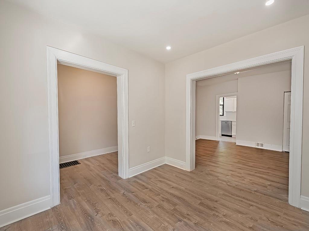 527 Marie Avenue Pittsburgh, PA 15202 - Photo 4 of 29