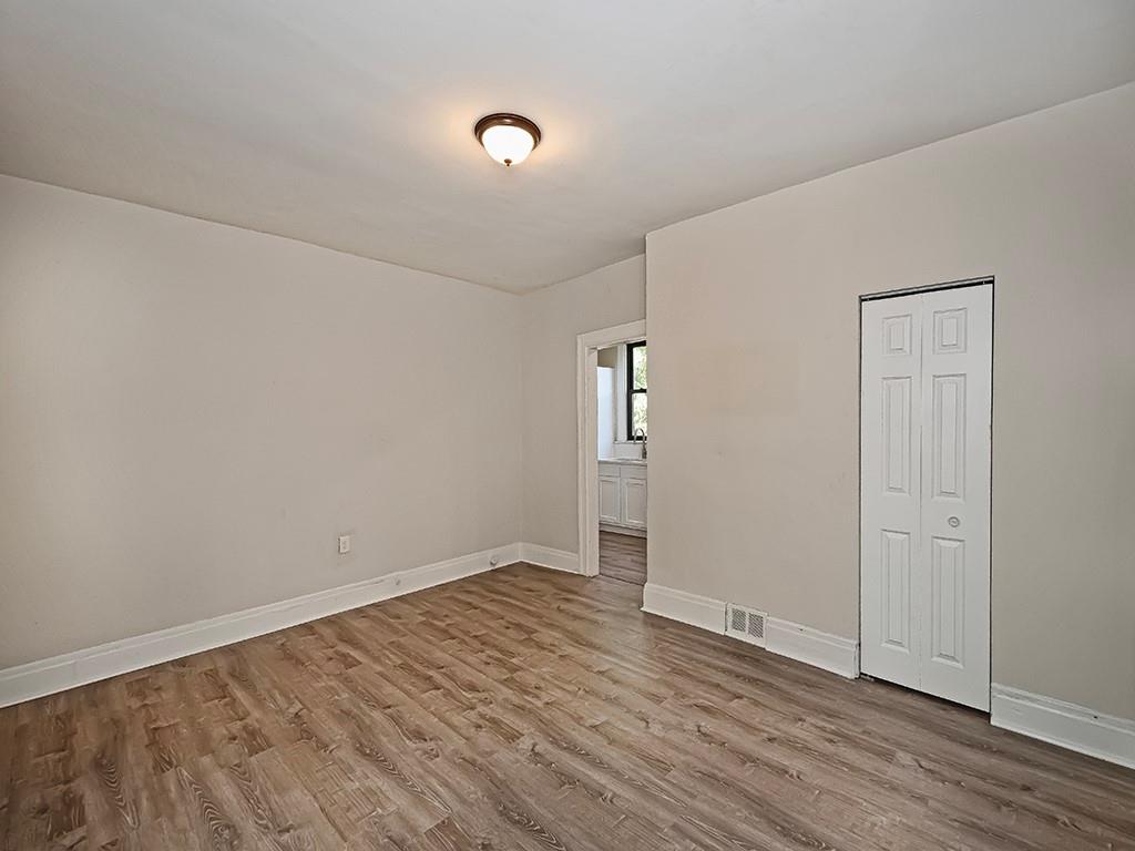 527 Marie Avenue Pittsburgh, PA 15202 - Photo 8 of 29