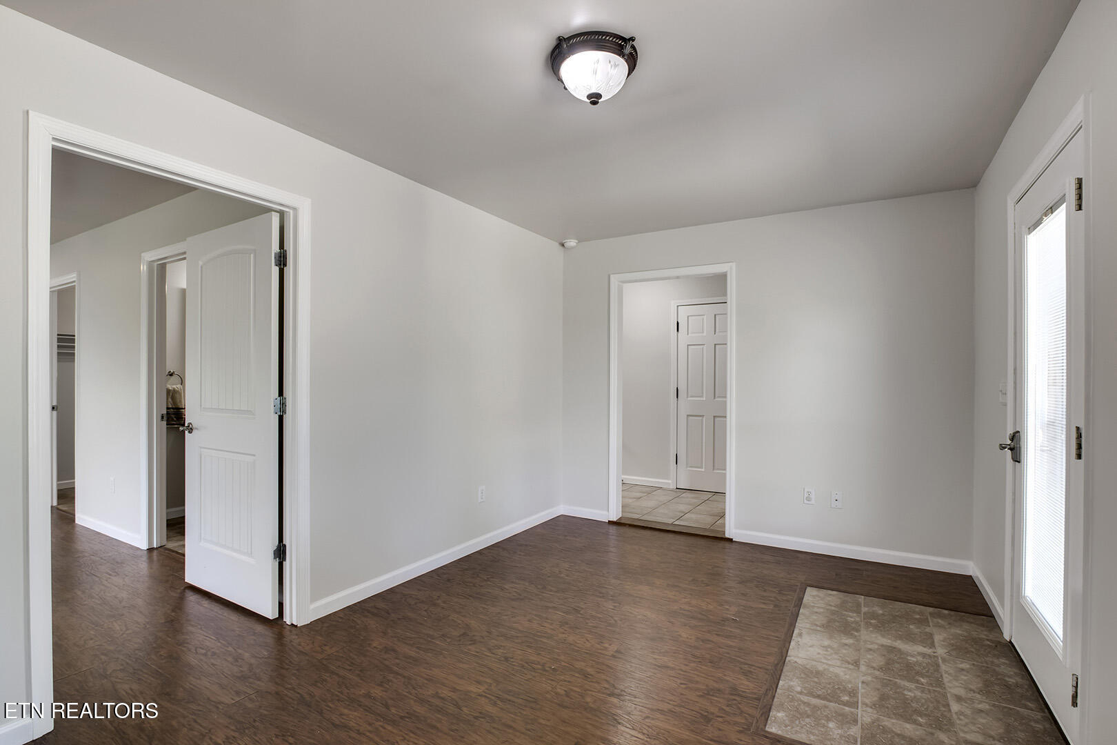 1240 Centerpoint Road Decatur, TN 37322 - Photo 33 of 56 33_CenterpointRoad_1240_Dining02