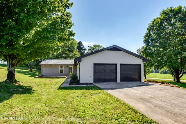 $444,000 | 1240 Centerpoint Road, Decatur, TN 37322