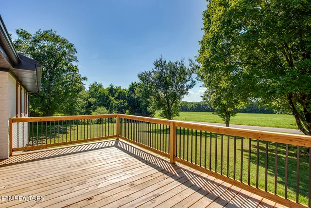 $444,000 | 1240 Centerpoint Road, Decatur, TN 37322