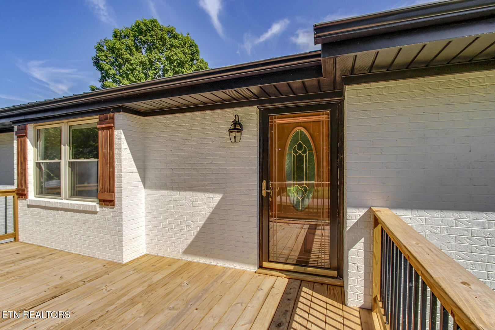 1240 Centerpoint Road Decatur, TN 37322 - Photo 6 of 56 06_CenterpointRoad_1240_FrontEntry