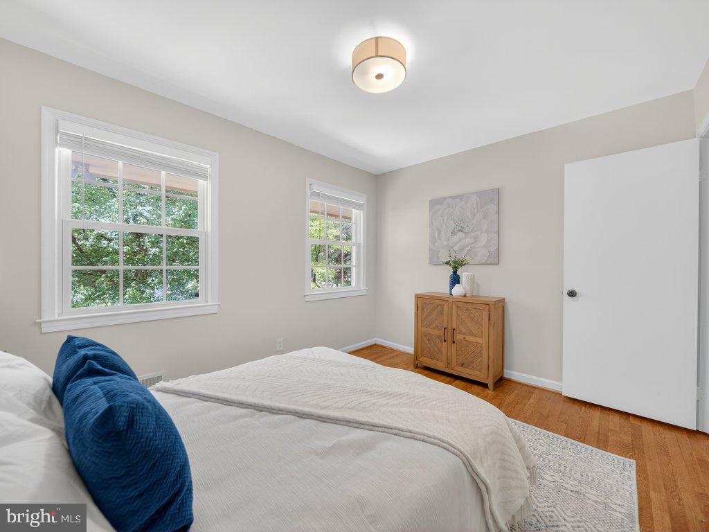 12628 St James Road Rockville, MD 20850 - Photo 34 of 64 Bedroom#3