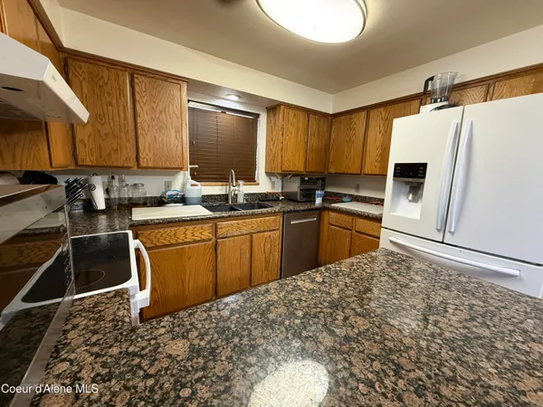 $489,000 | 1635 East Tall Timber Loop, Post Falls, ID 83854
