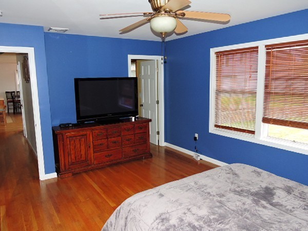 113 Farrell Road Lynn, MA 01905 - Photo 13 of 27 Gallery Image 13