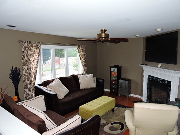 113 Farrell Road Lynn, MA 01905 - Photo 2 of 27 Gallery Image 2