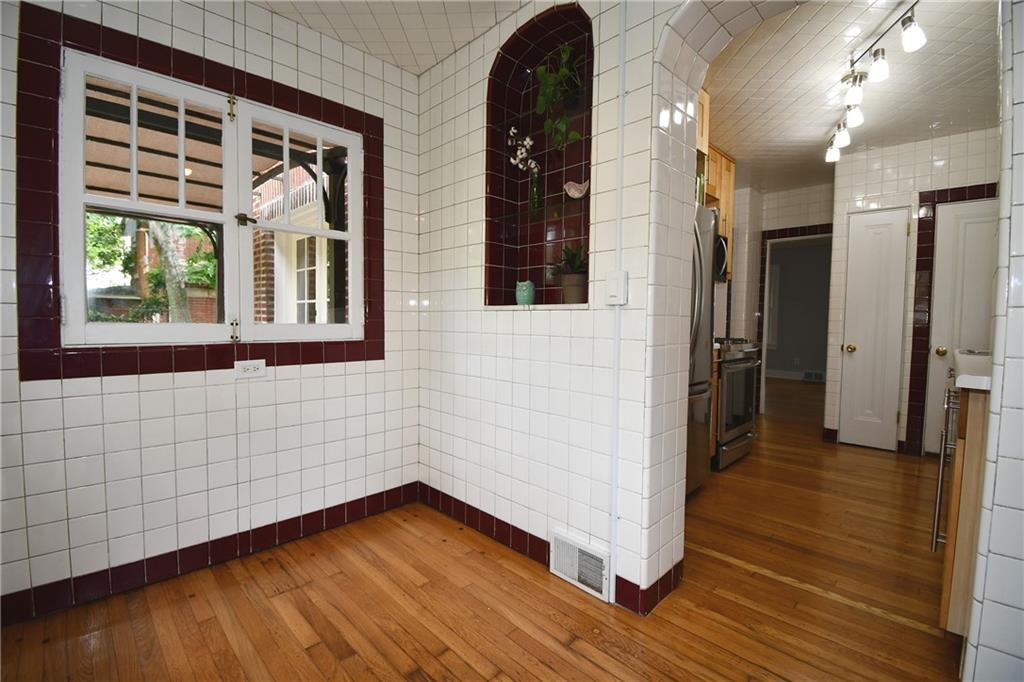234 Arden Road Pittsburgh, PA 15216 - Photo 16 of 42 Gallery Image 16