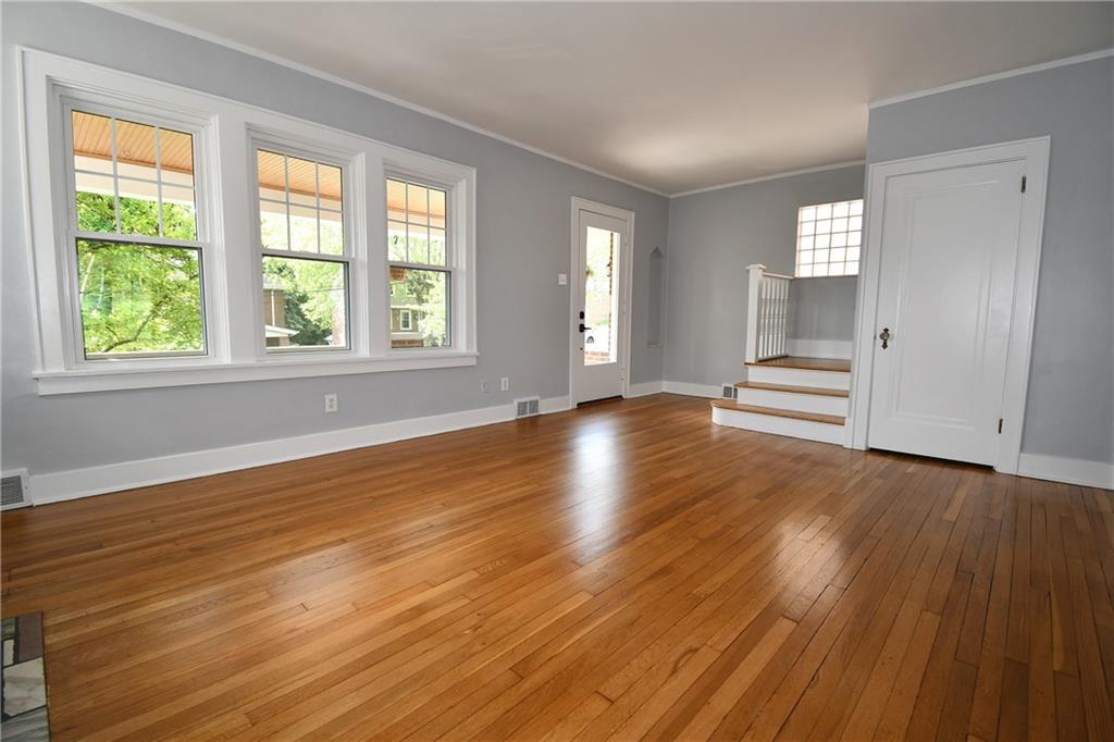234 Arden Road Pittsburgh, PA 15216 - Photo 7 of 42 Gallery Image 7