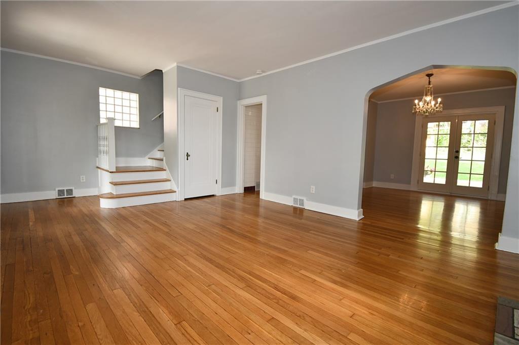 234 Arden Road Pittsburgh, PA 15216 - Photo 8 of 42 Gallery Image 8