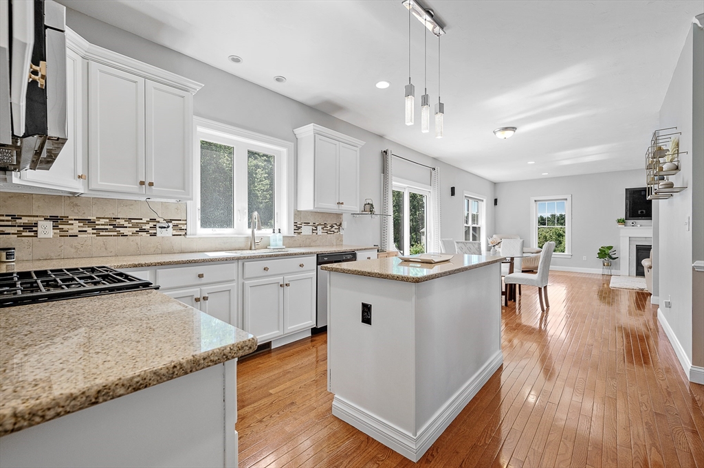 8 Taft Mill Road Grafton, MA 01560 - Photo 6 of 37 Gallery Image 6