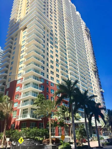 a view of a tall building