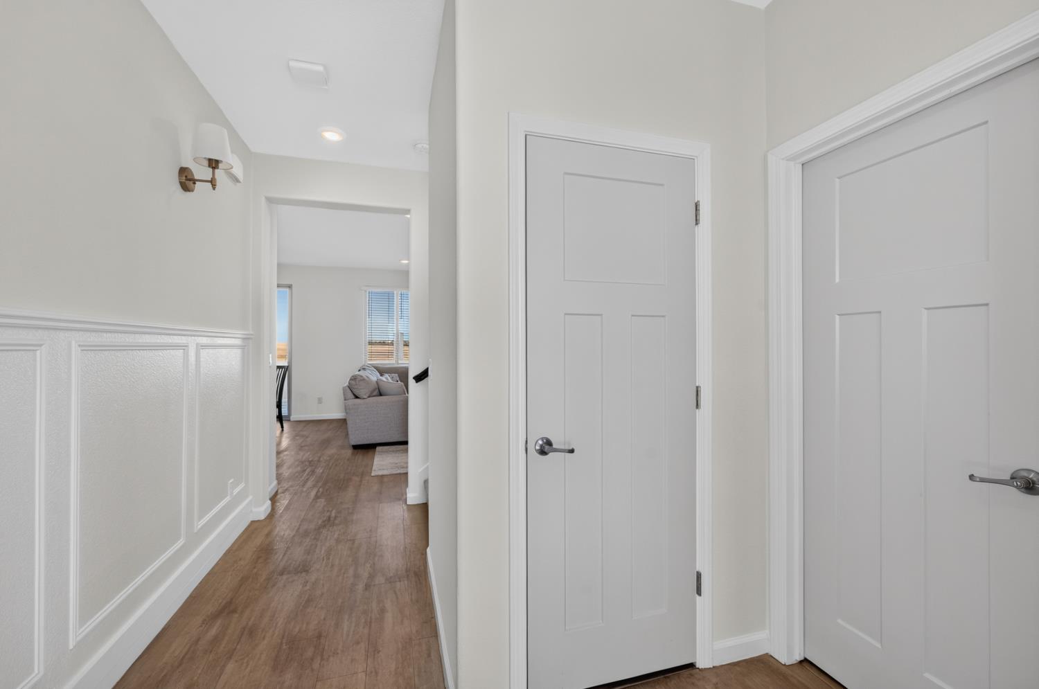 3863 Ivan Way Rancho Cordova, CA 95742 - Photo 6 of 54
