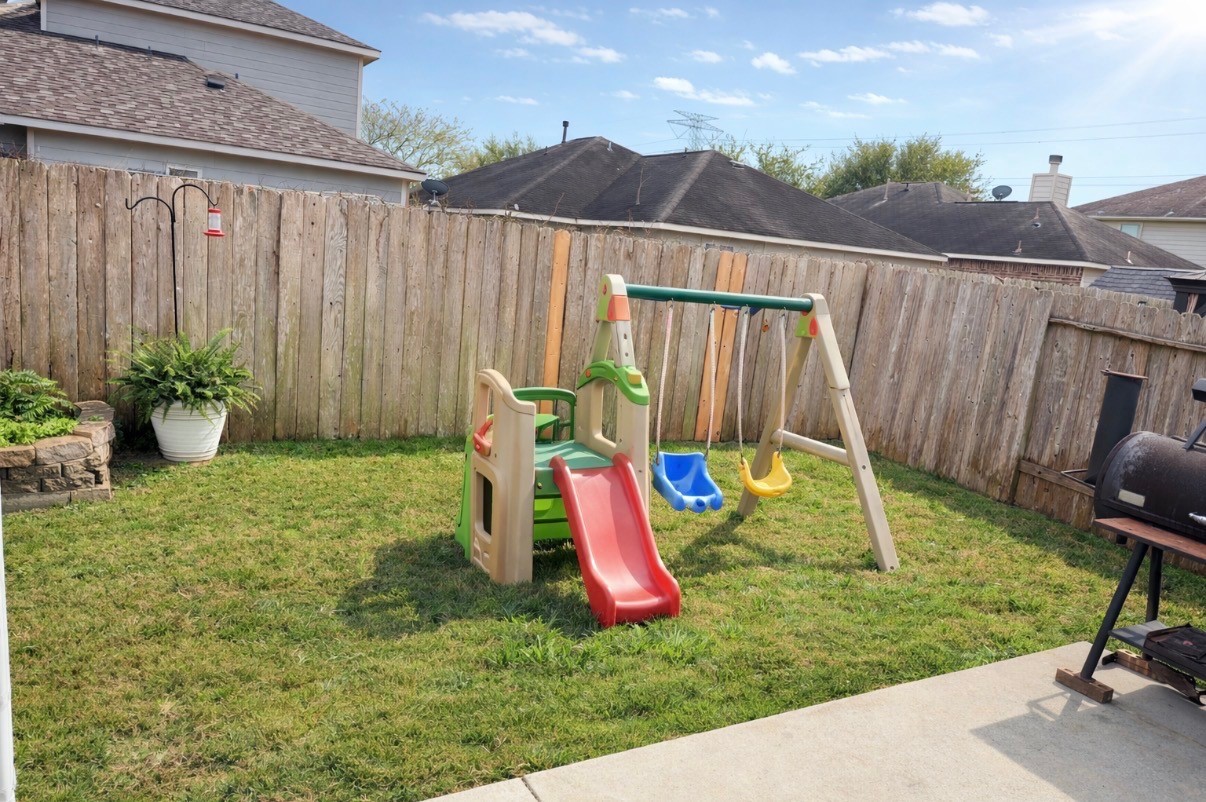 10018 Chase Court Baytown, TX 77521 - Photo 44 of 46