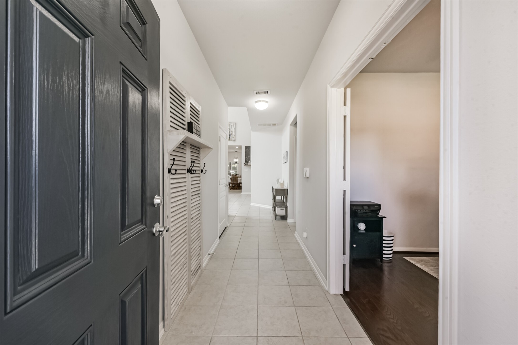 10018 Chase Court Baytown, TX 77521 - Photo 6 of 46