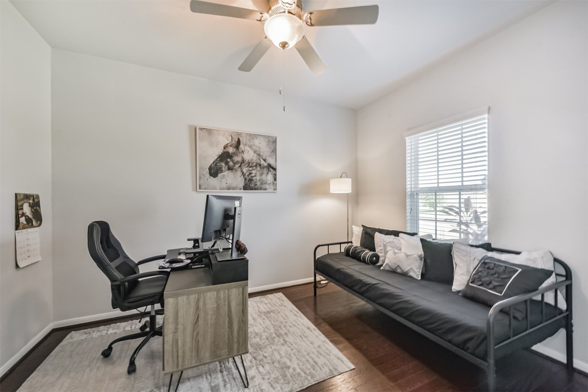 10018 Chase Court Baytown, TX 77521 - Photo 7 of 46