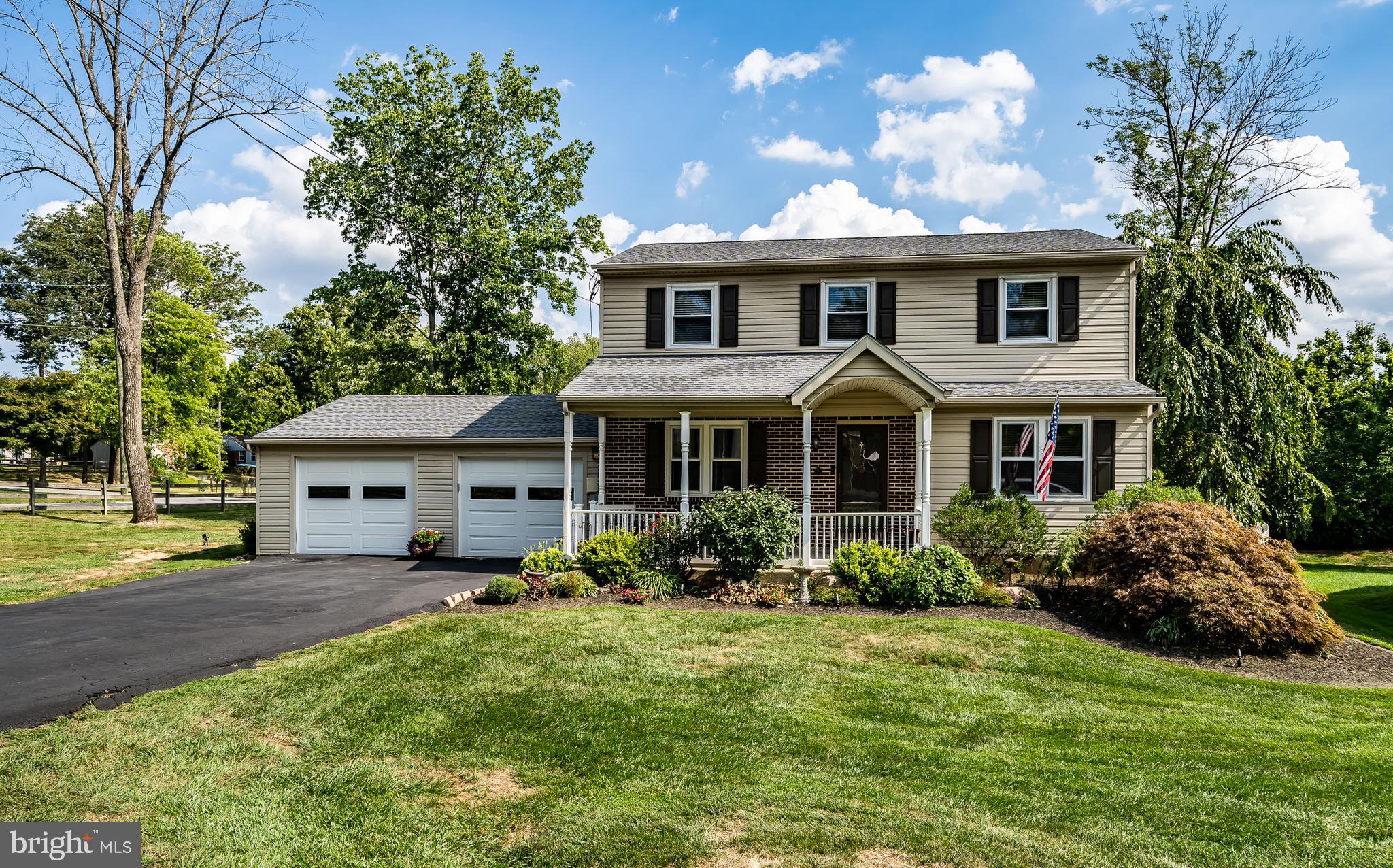 Welcome to 9 Pine Street in Newtown Square