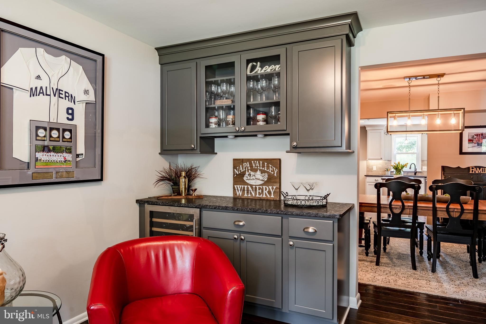 9 Pine Street Newtown Square, PA 19073 - Photo 21 of 54 Built-in bar