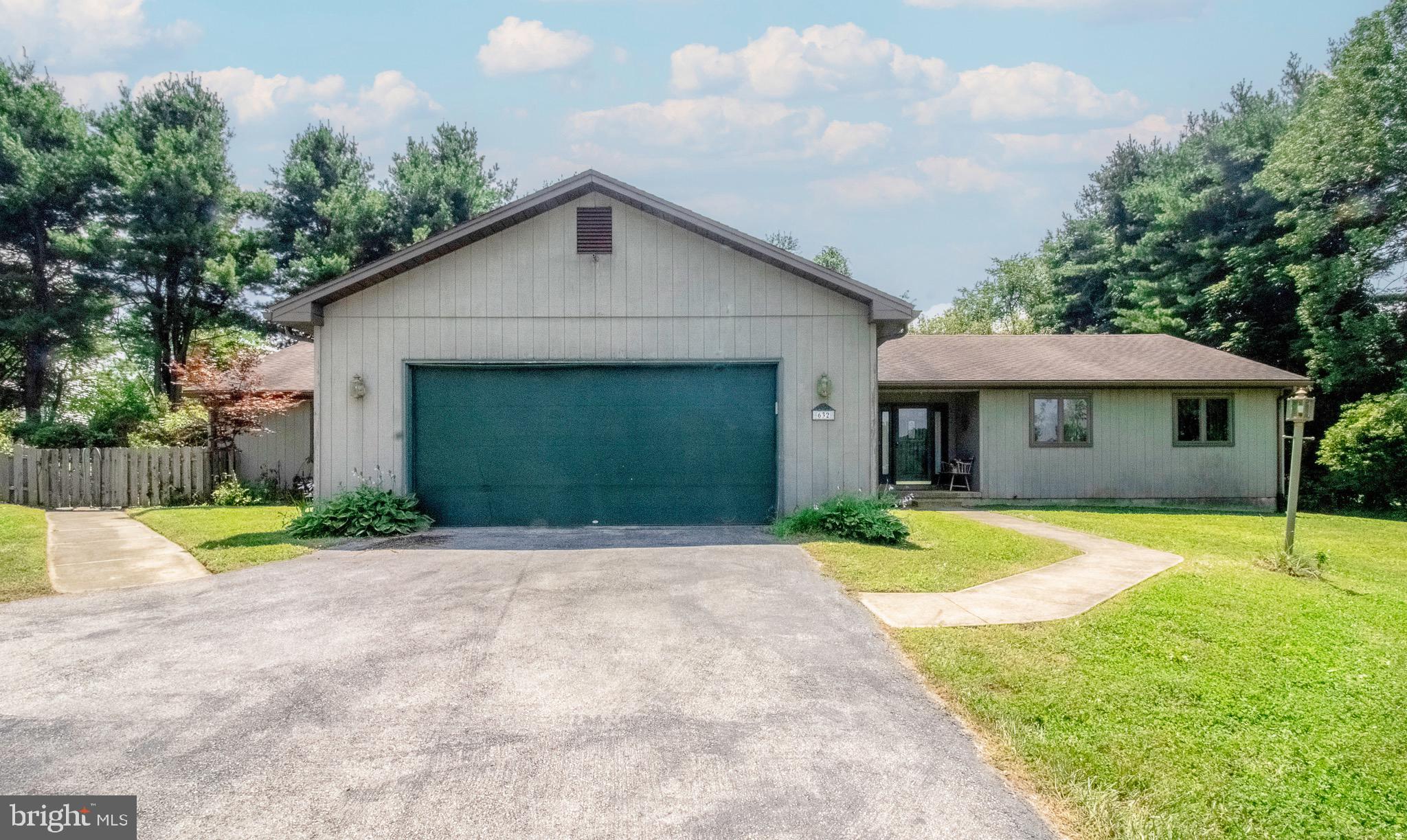 632 East Reeceville Road Coatesville, PA 19320 - Photo 1 of 18