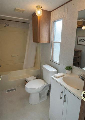 195 Varvarosky Road Deville, LA 71328 - Photo 12 of 37