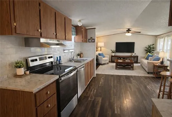 $310,000 | 195 Varvarosky Road, Deville, LA 71328