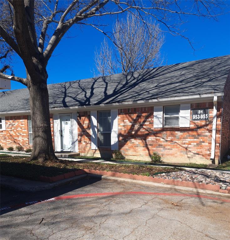 955 Roaring Springs Road Fort Worth, TX 76114 - Photo 4 of 22