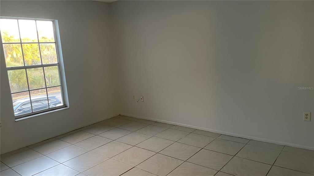 5234 Curry Ford Road, Unit 412 Orlando, FL 32812 - Photo 7 of 11