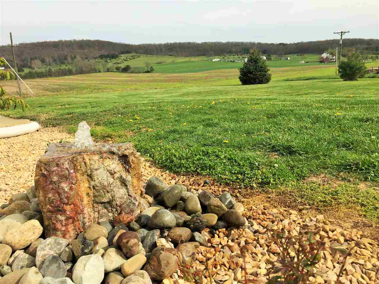 4274 Rockfish Road Grottoes, VA 24441 - Photo 7 of 41 a view of an ocean and a mountain
