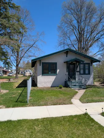 $179,900 | 715 3rd Street Southeast, Little Falls, MN 56345