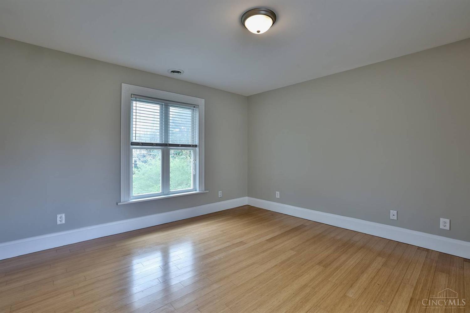 257 Compton Road Wyoming, OH 45215 - Photo 29 of 65