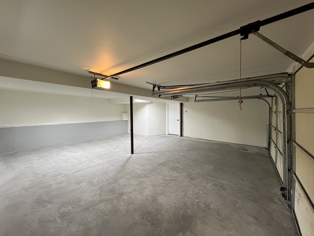 27 Miles Standish Drive, Unit 27 Marlborough, MA 01752 - Photo 22 of 22 a view of an empty room