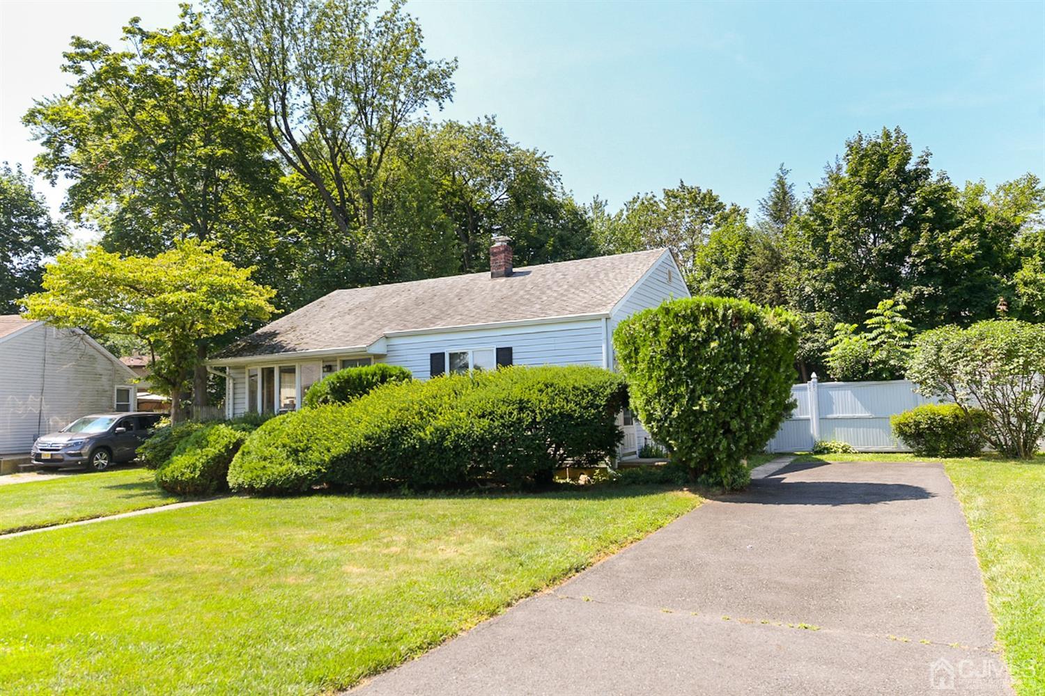 9 Burnham Road East Brunswick, NJ 08816 - Photo 17 of 19 Gallery Image 17