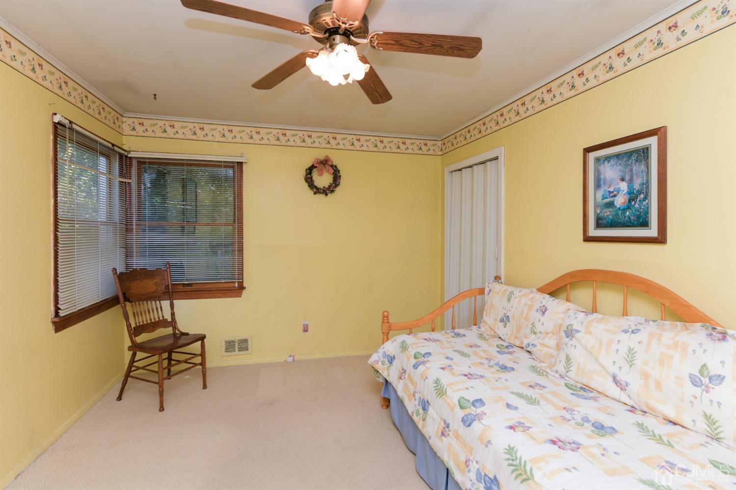 9 Burnham Road East Brunswick, NJ 08816 - Photo 4 of 19 Gallery Image 4
