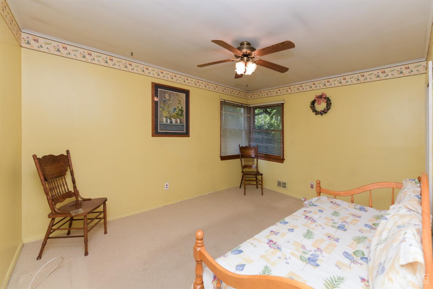 9 Burnham Road East Brunswick, NJ 08816 - Photo 5 of 19 Gallery Image 5
