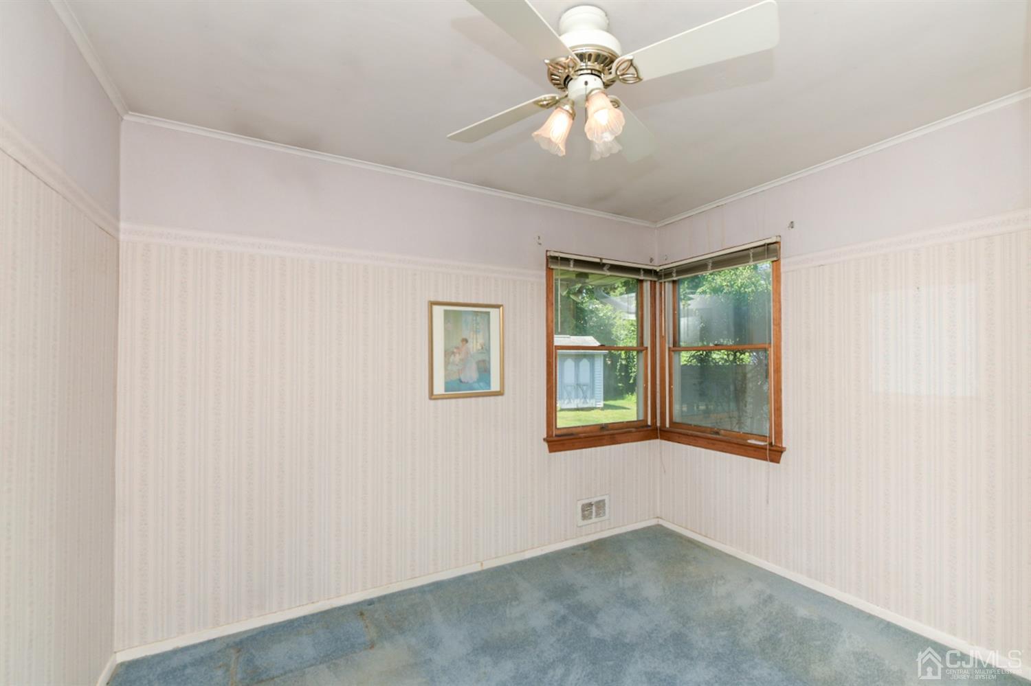 9 Burnham Road East Brunswick, NJ 08816 - Photo 7 of 19 Gallery Image 7