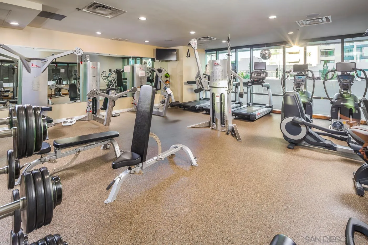 550 Front Street, Unit 1908 San Diego, CA 92101 - Photo 27 of 27 a view of a room with gym equipment