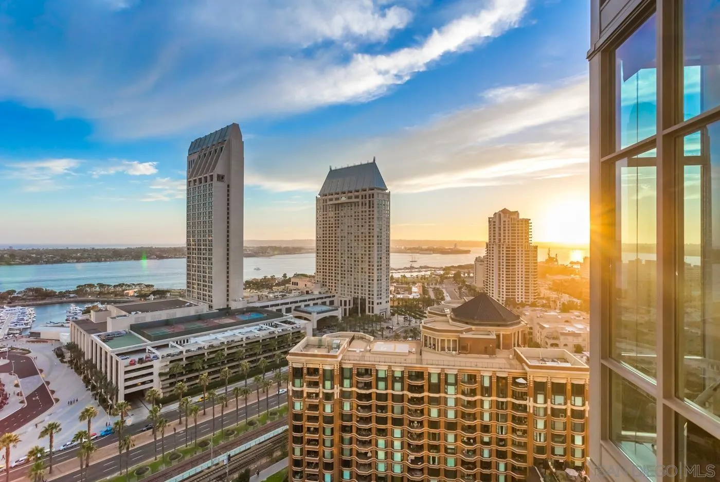 550 Front Street, Unit 1908 San Diego, CA 92101 - Photo 4 of 27 a view of balcony with city view