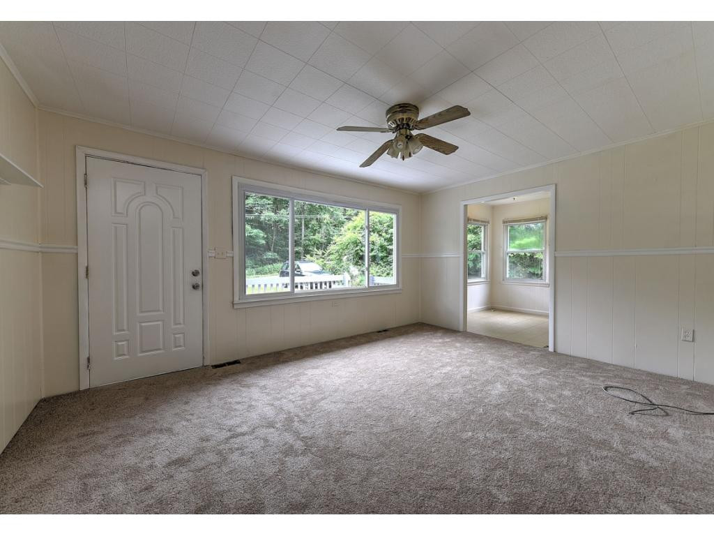 378 Oak Grove Road Gray, TN 37615 - Photo 6 of 20 Bedroom 1