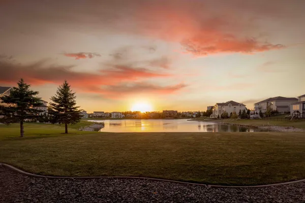$974,000 | 3644 6th Street East, West Fargo, ND 58078