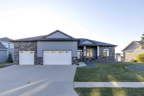 $974,000 | 3644 6th Street East, West Fargo, ND 58078