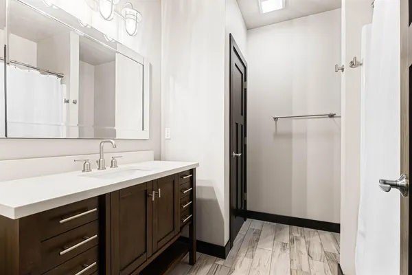 $974,000 | 3644 6th Street East, West Fargo, ND 58078