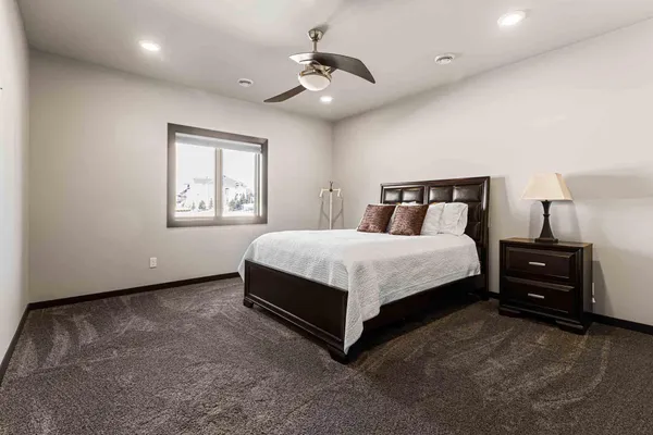 $974,000 | 3644 6th Street East, West Fargo, ND 58078
