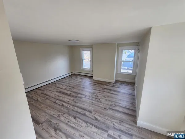 $3,600 | 7 Lindsley Road, Little Falls, NJ 07424