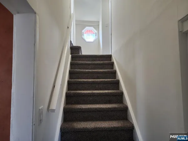 $3,600 | 7 Lindsley Road, Little Falls, NJ 07424