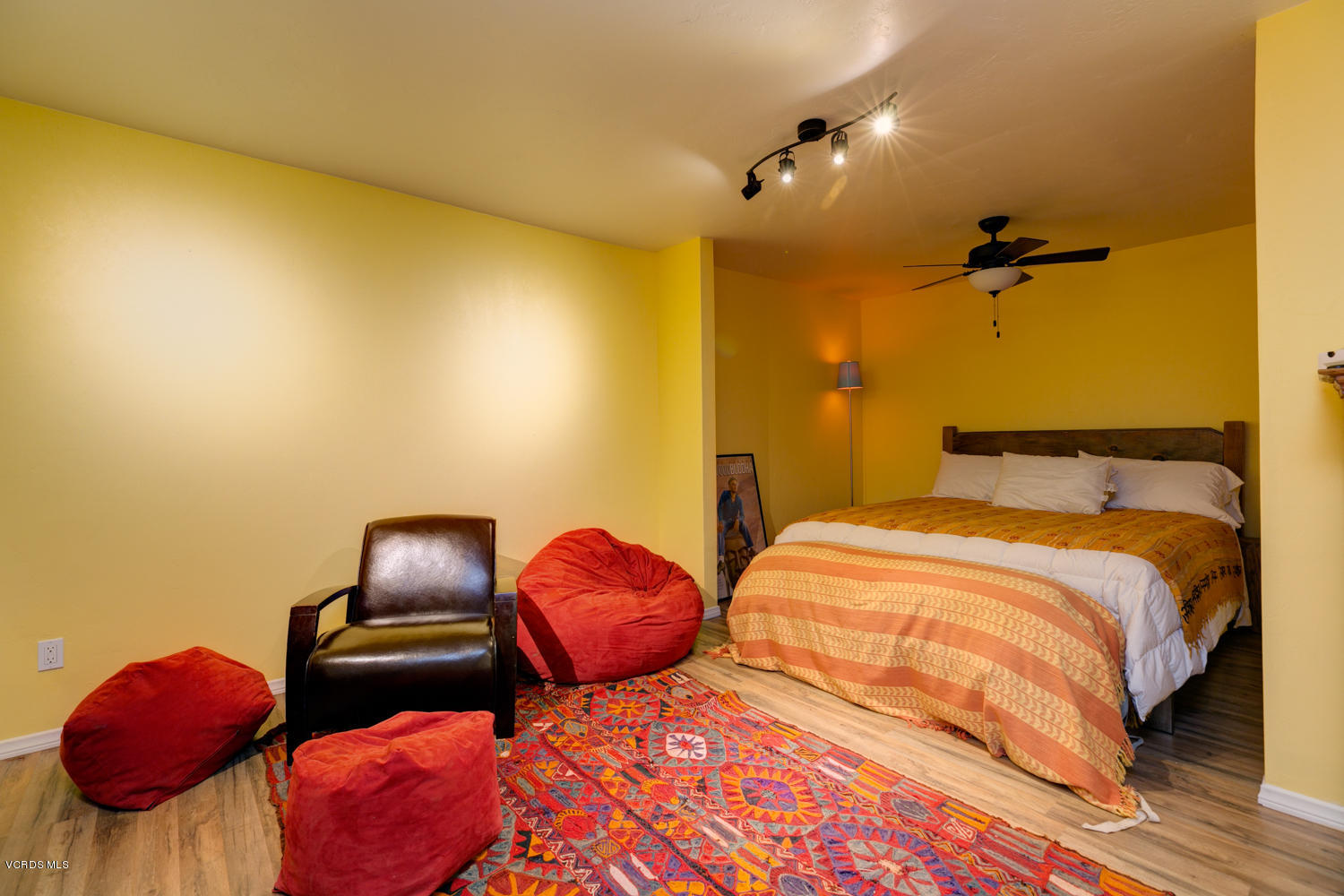 1250 Meyer Road Ojai, CA 93023 - Photo 13 of 30 TwoFishDigital_1250Meyer-42