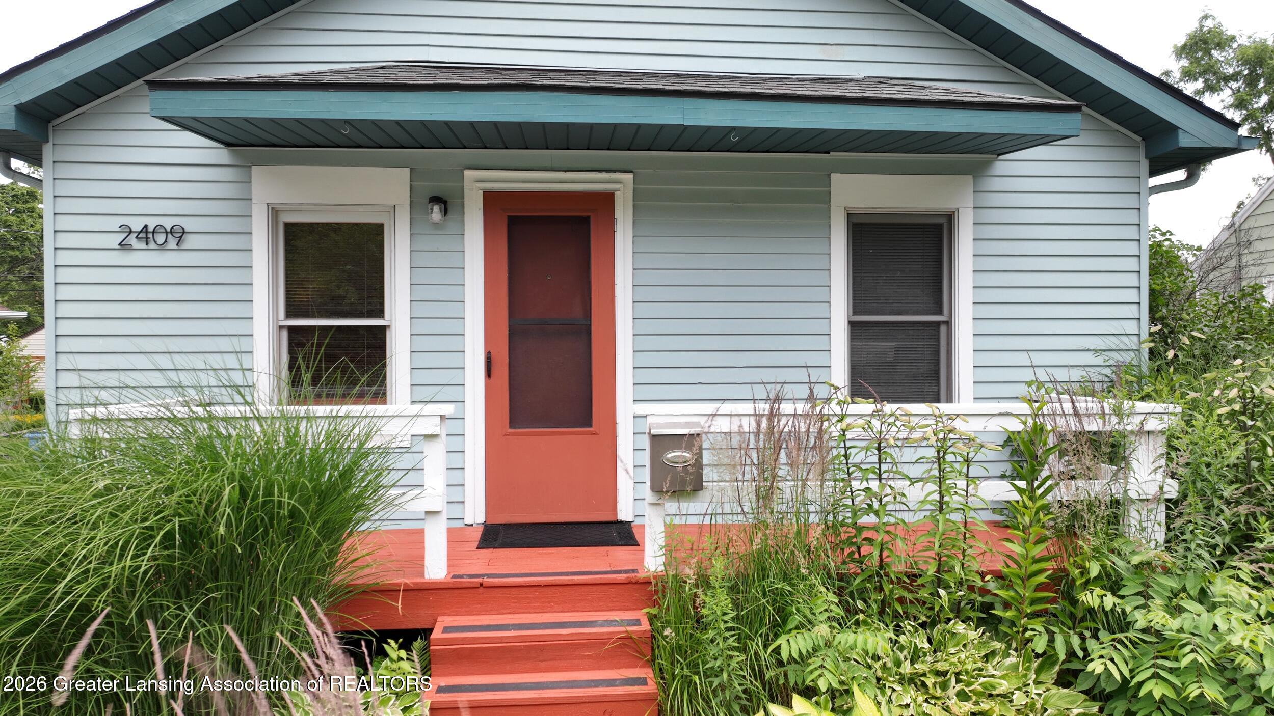 2409 Alpha Street Lansing, MI 48910 - Photo 2 of 46 Front Porch
