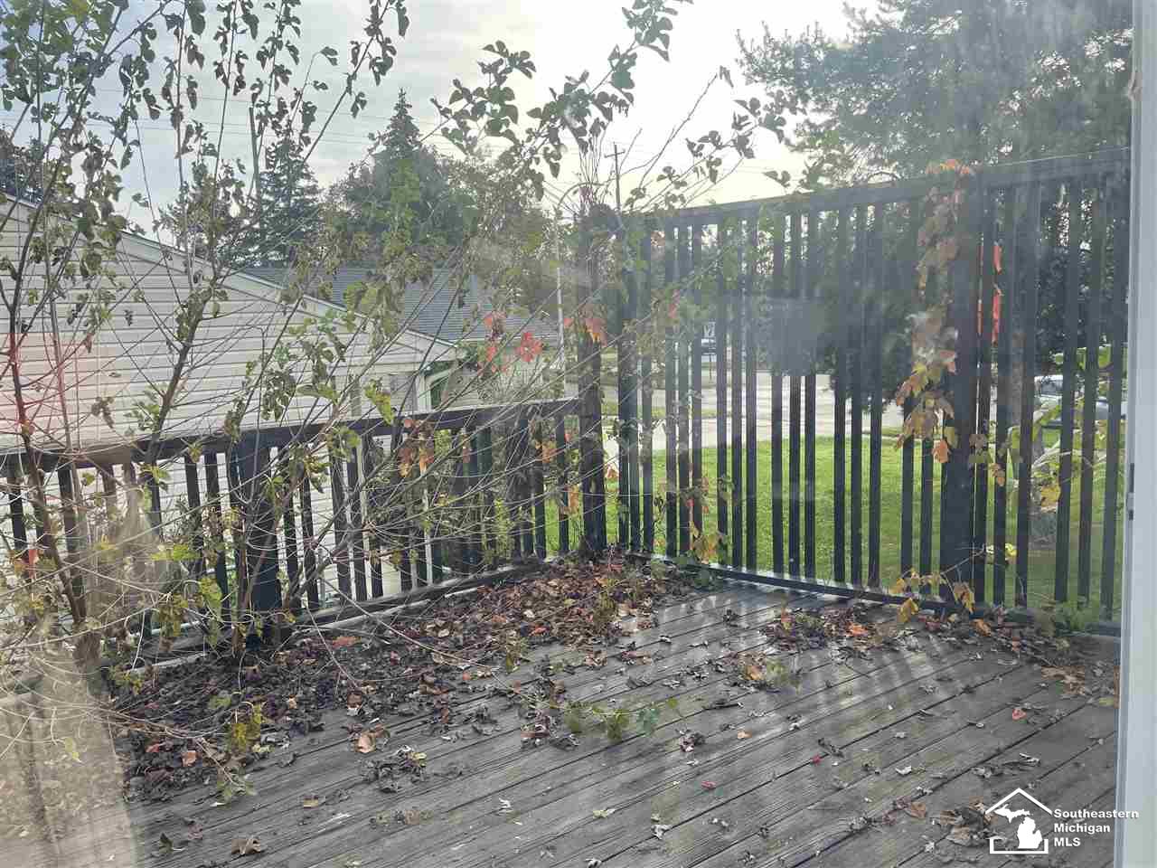 42444 Barchester Road Canton, MI 48187 - Photo 38 of 39