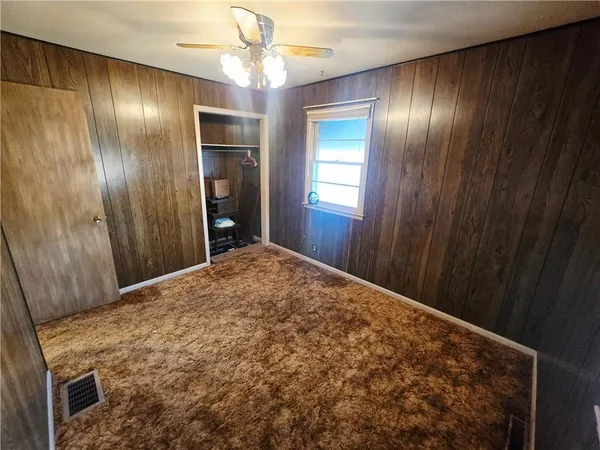 $104,900 | 402 Vine Street, Tarkio, MO 64491