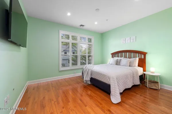 $3,500 | W162 Main Street, Manasquan, NJ 08736