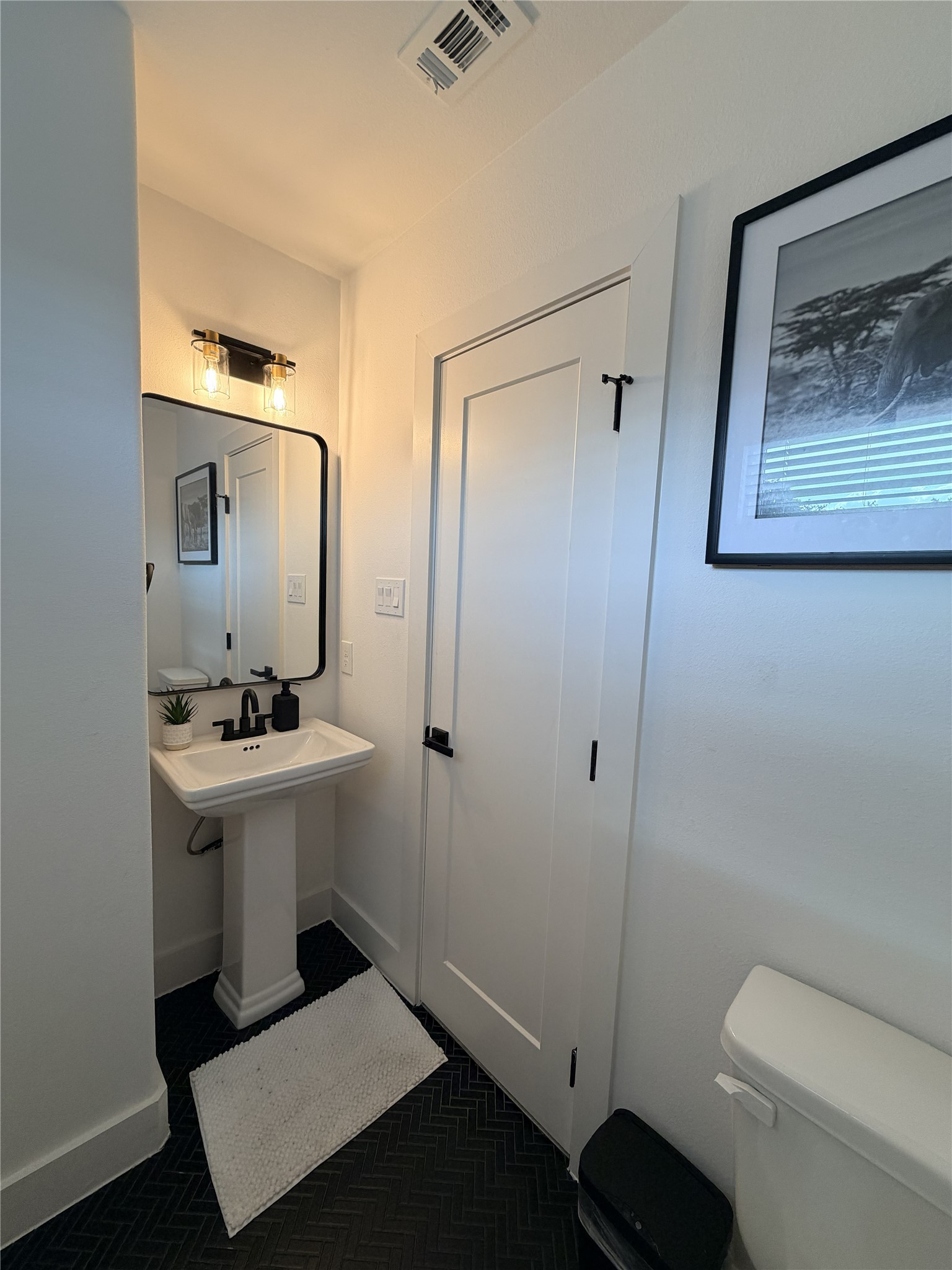 2706 Cochran Street Houston, TX 77009 - Photo 11 of 39